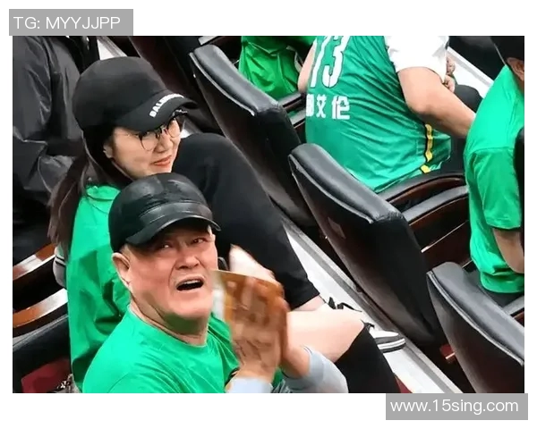 赵本山与姚明握手瞬间引发热议两位巨星的友谊与合作展现了中国文化的魅力与力量 赵本山与姚明握手瞬间引发热议两位巨星的友谊与合作展现了中国文化的魅力与力量